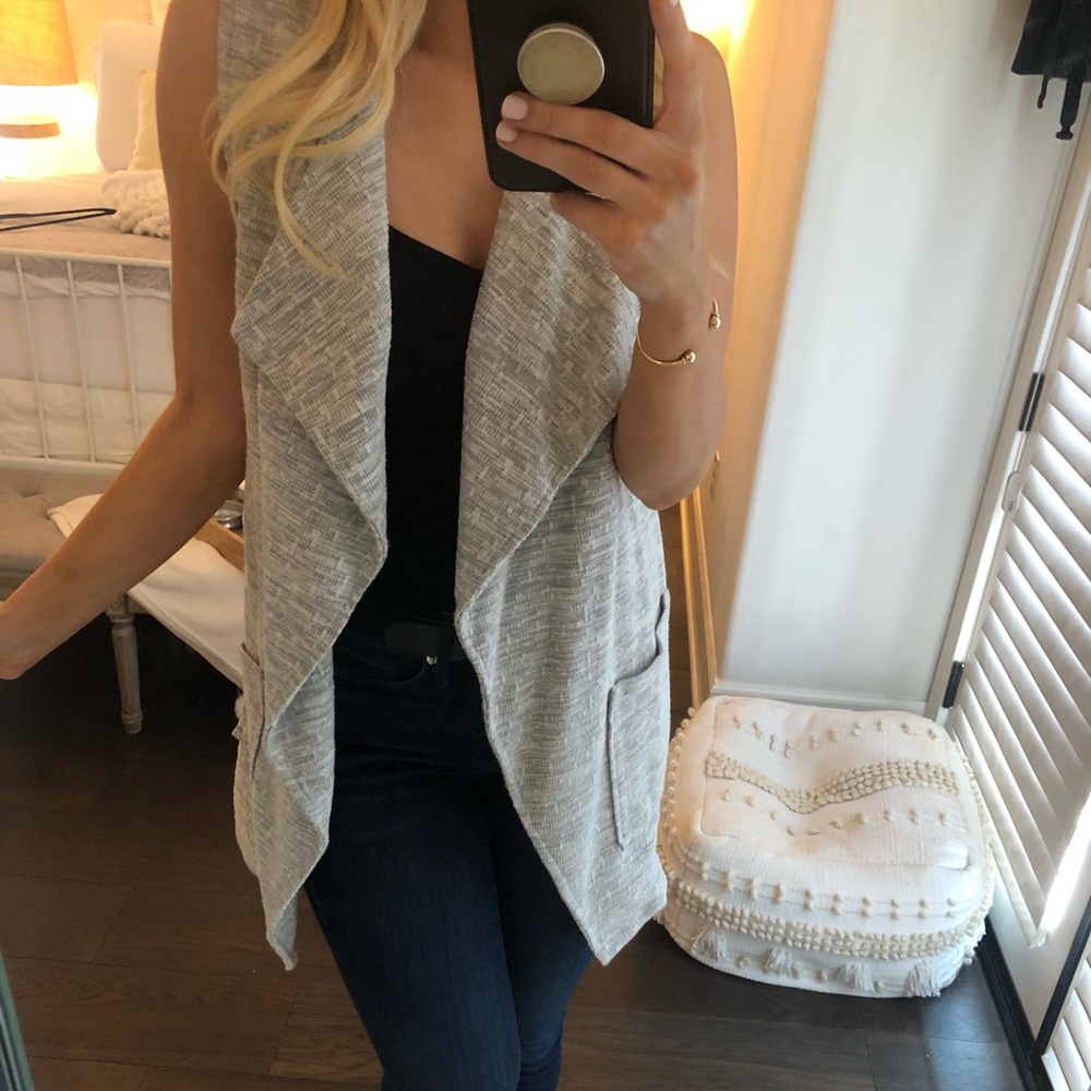 TOPSHOP VEST